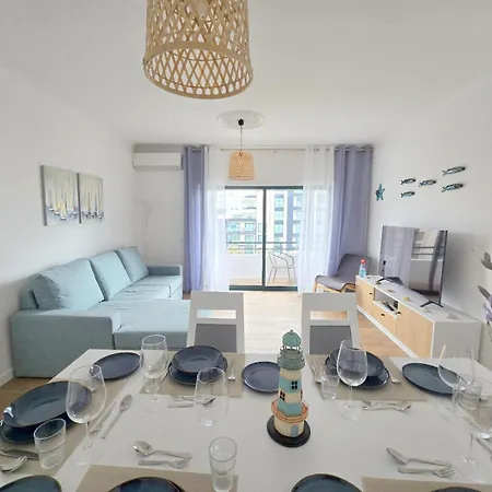 Modern - Avenida Mar 2 *