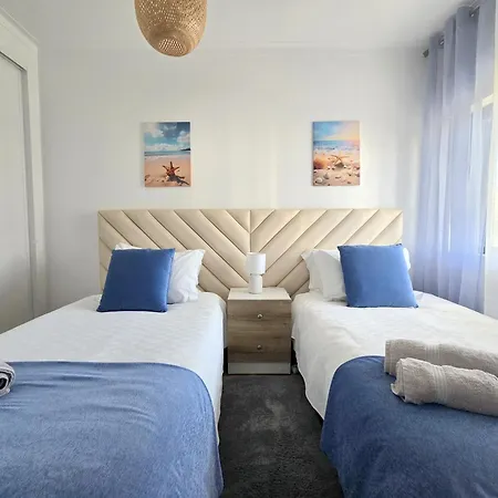 Apartament Modern - Avenida Mar 2 - 150 Mts Da *
