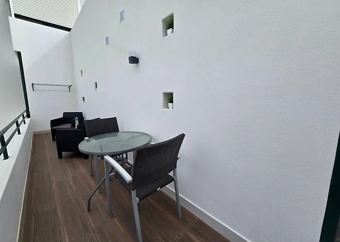Modern - Avenida Mar 2 - 150 Mts Da Apartamento *