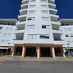 Modern - Avenida Mar 2 - 150 Mts Da דירה קווארטיירה
